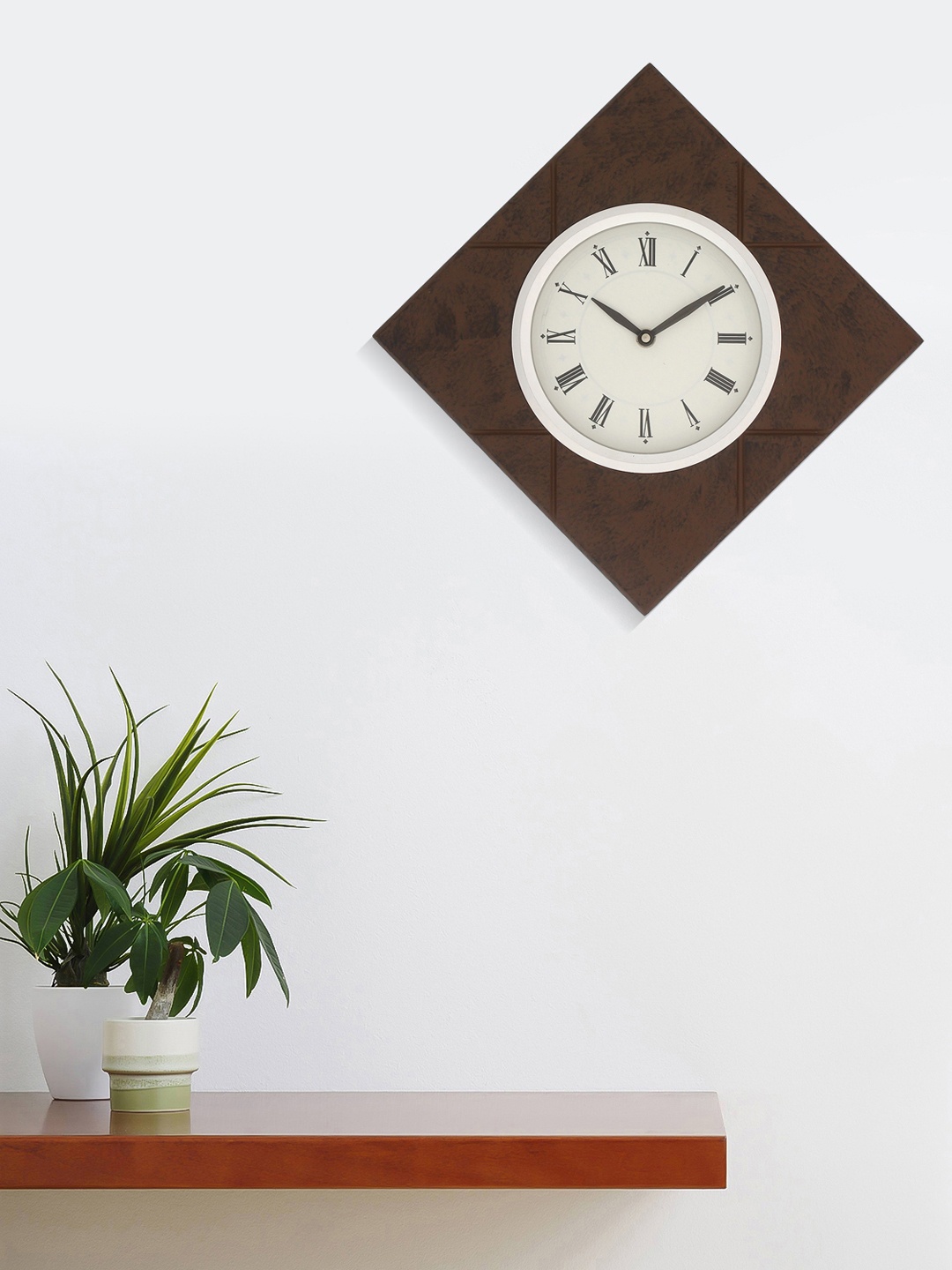 

eCraftIndia White Square Solid Analogue Wall Clock