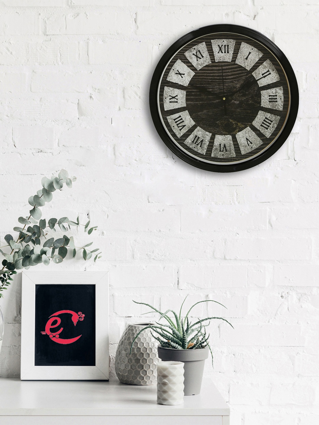 

eCraftIndia Black Textured Round Vintage Analogue Wall Clock