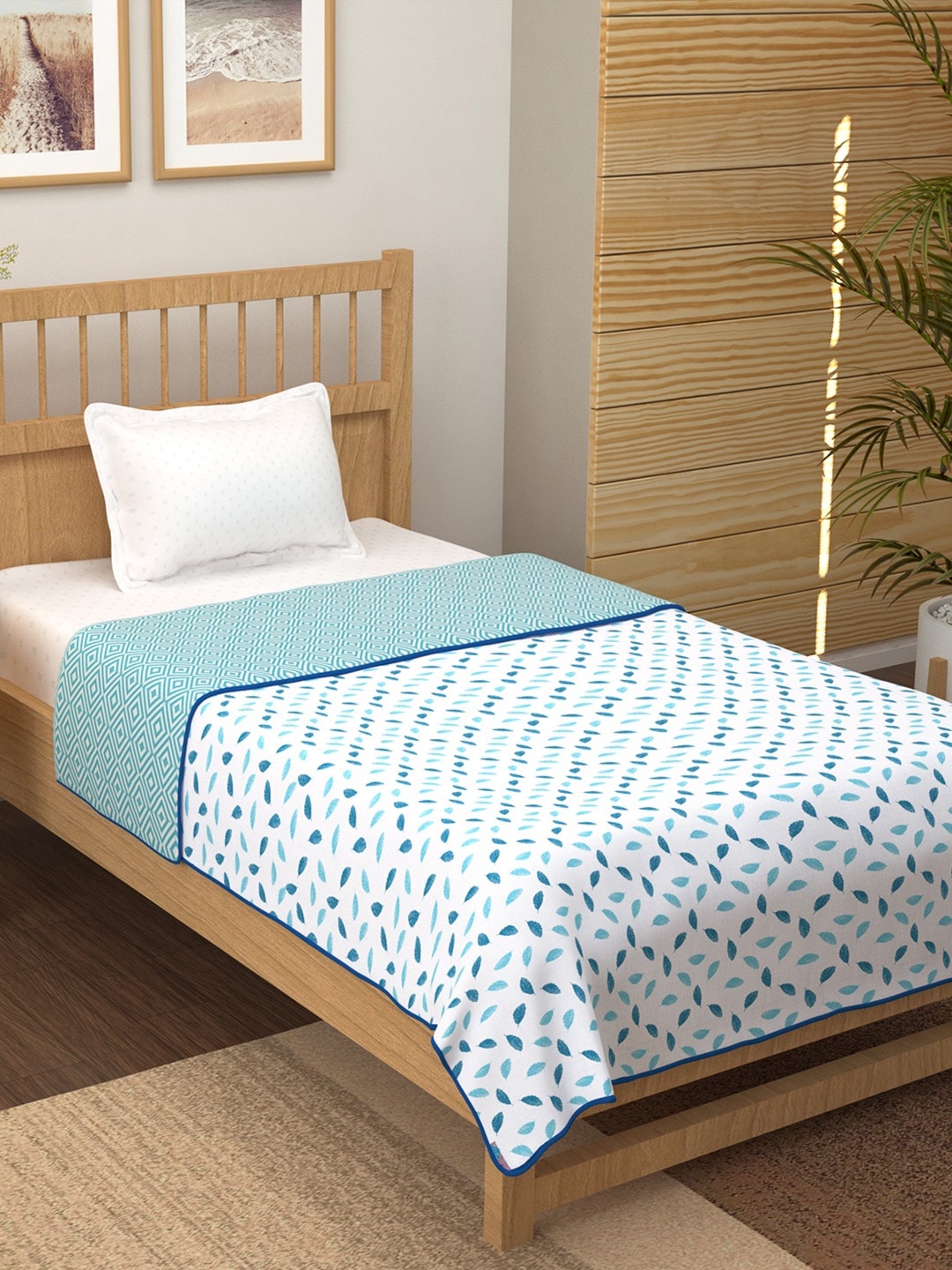 Story@home White & Blue Floral Mild Winter 150 GSM Single Bed Dohar