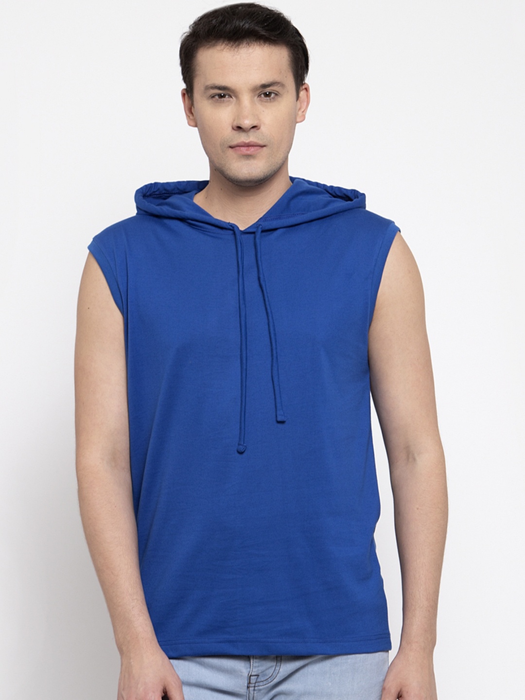 

Friskers Men Blue Solid Hooded T-shirt