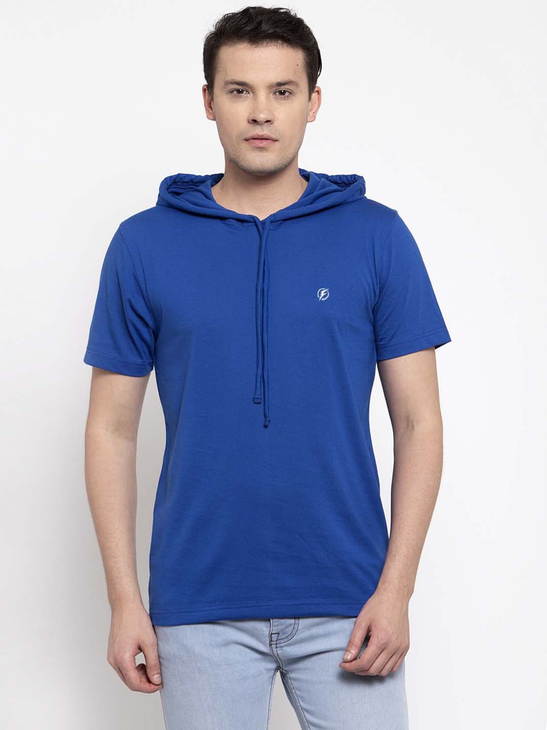 

Friskers Men Blue Solid Hood T-shirt