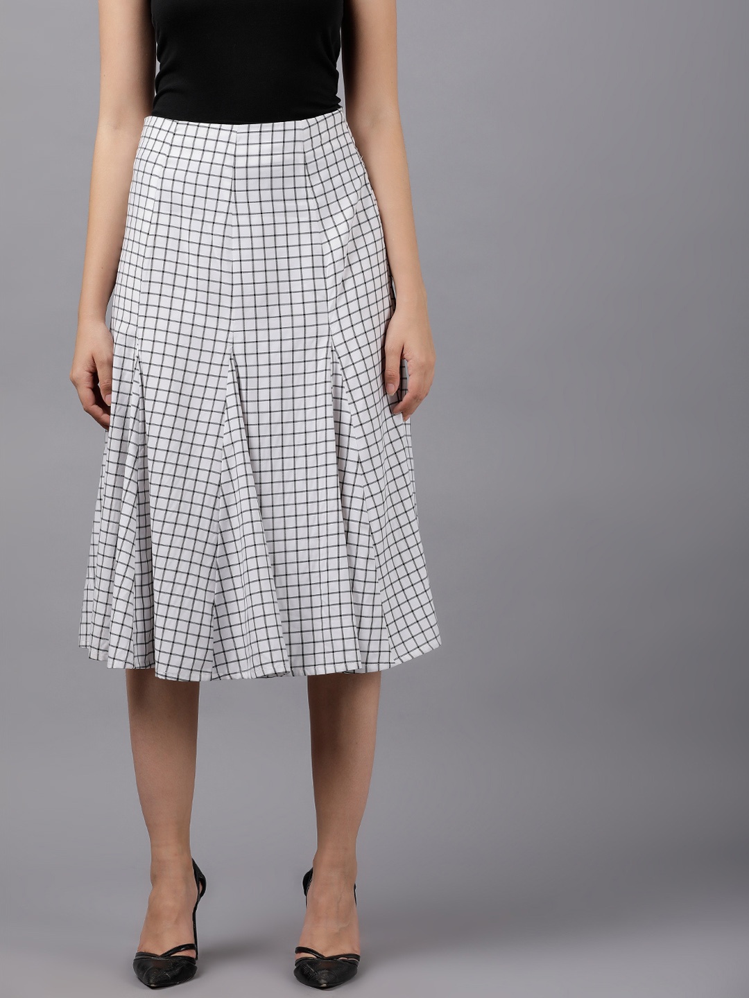 

Tokyo Talkies Women White & Black Checked Flared Midi Skirt