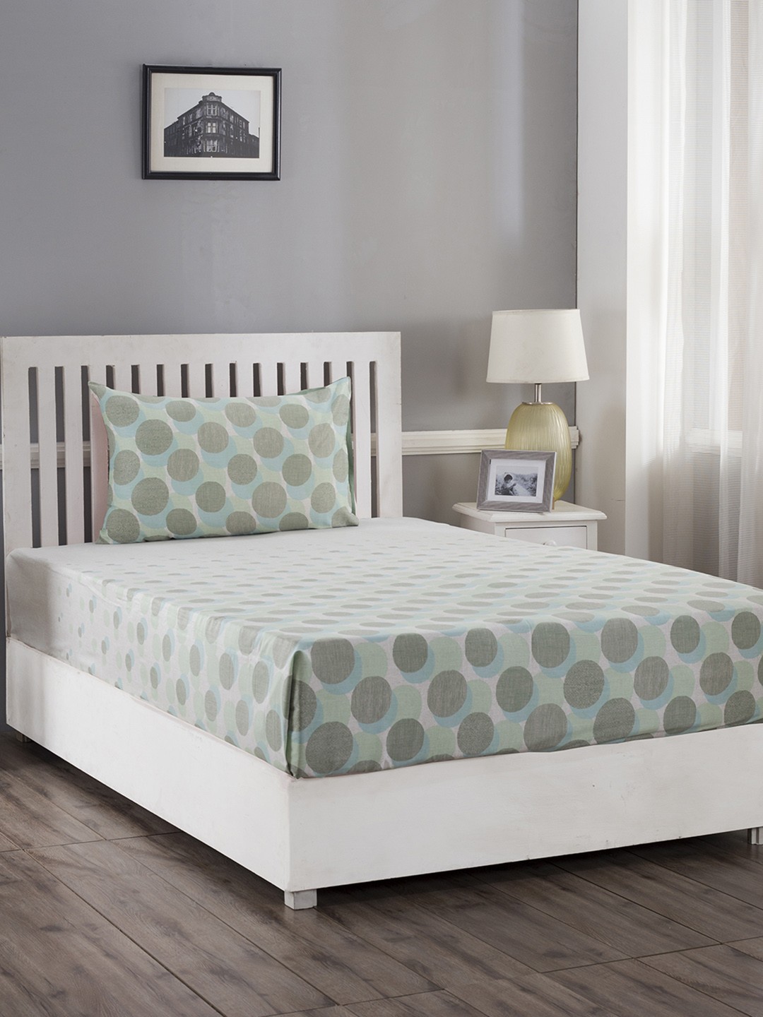 

MASPAR Green & Blue Geometric 210 TC Cotton 1 Single Bedsheet with 1 Pillow Covers