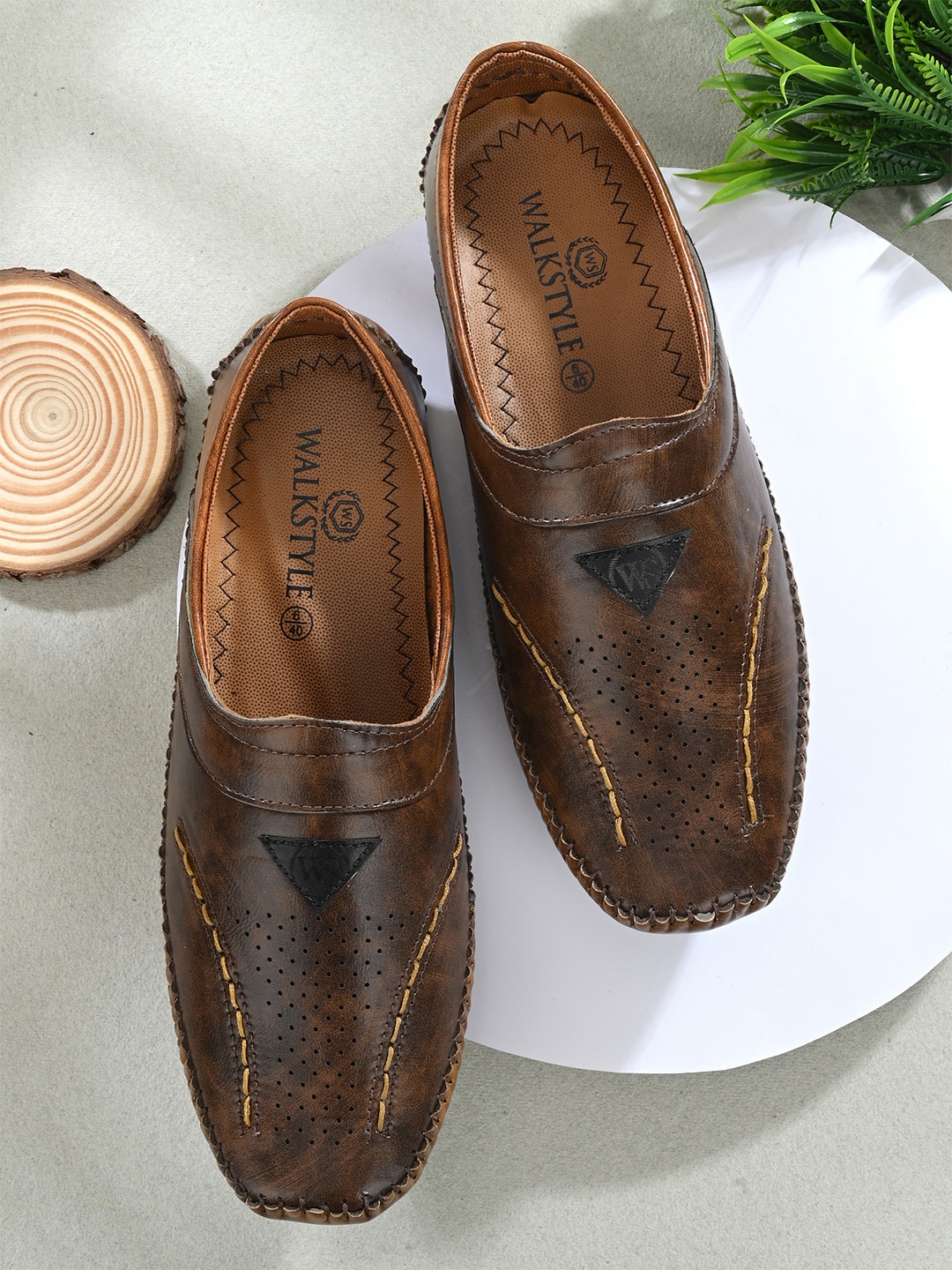 

Walkstyle By El Paso Men Brown Mojaris