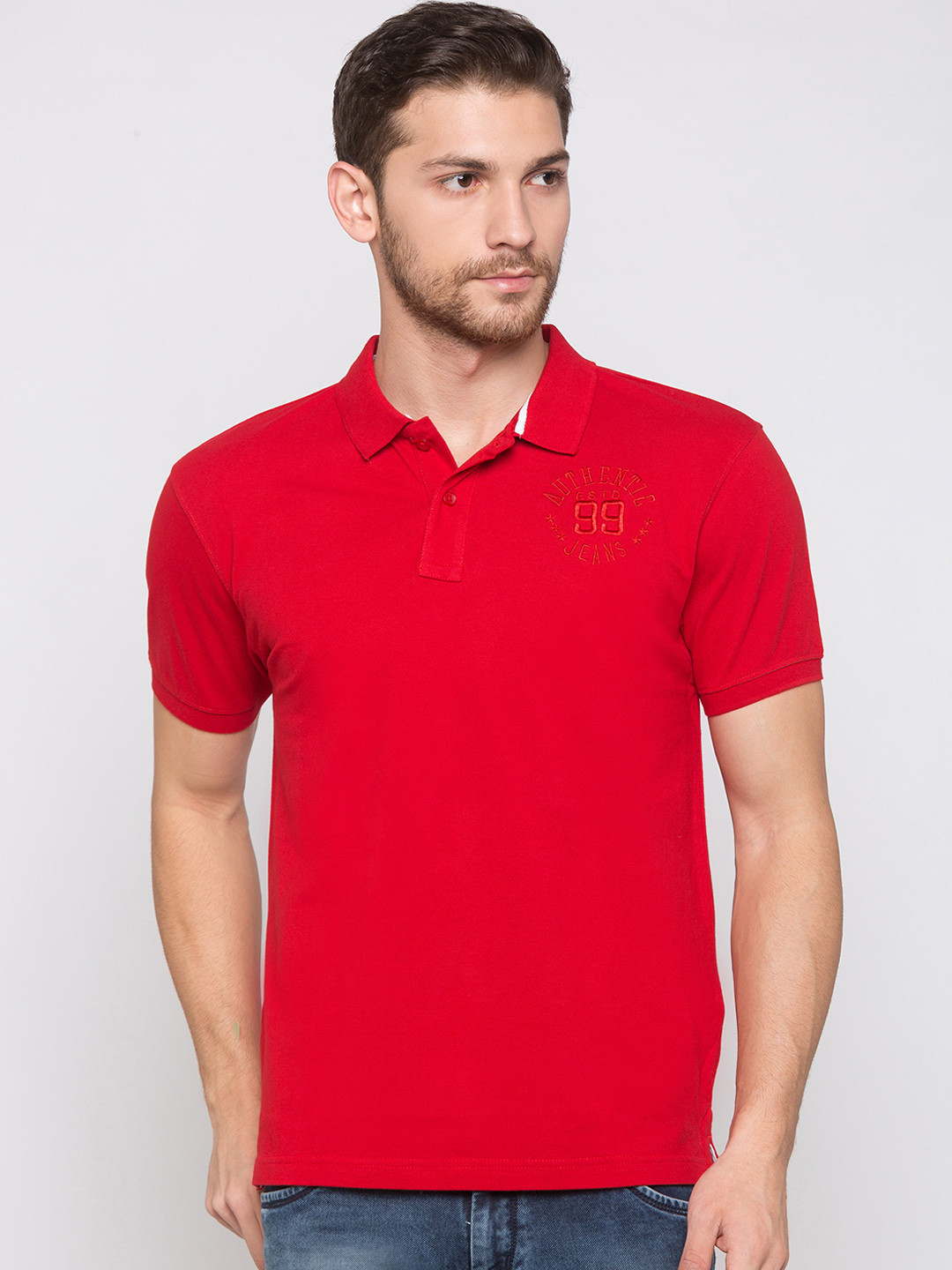 

Globus Men Red Solid Polo Collar T-shirt