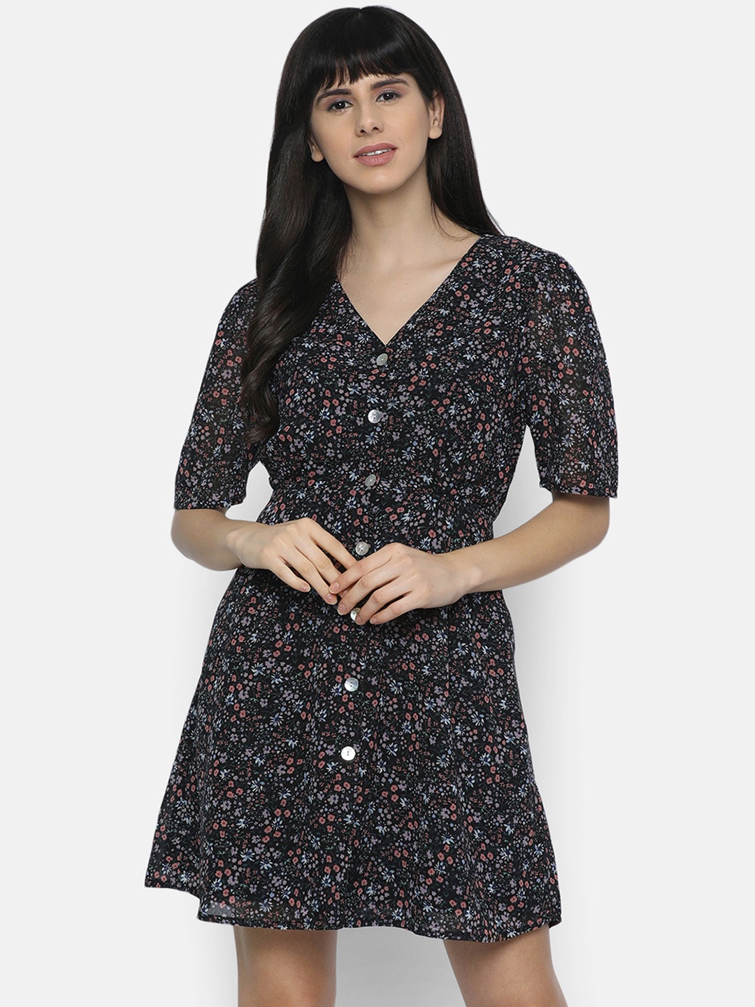 

ISU Women Black Printed Shirt Dress