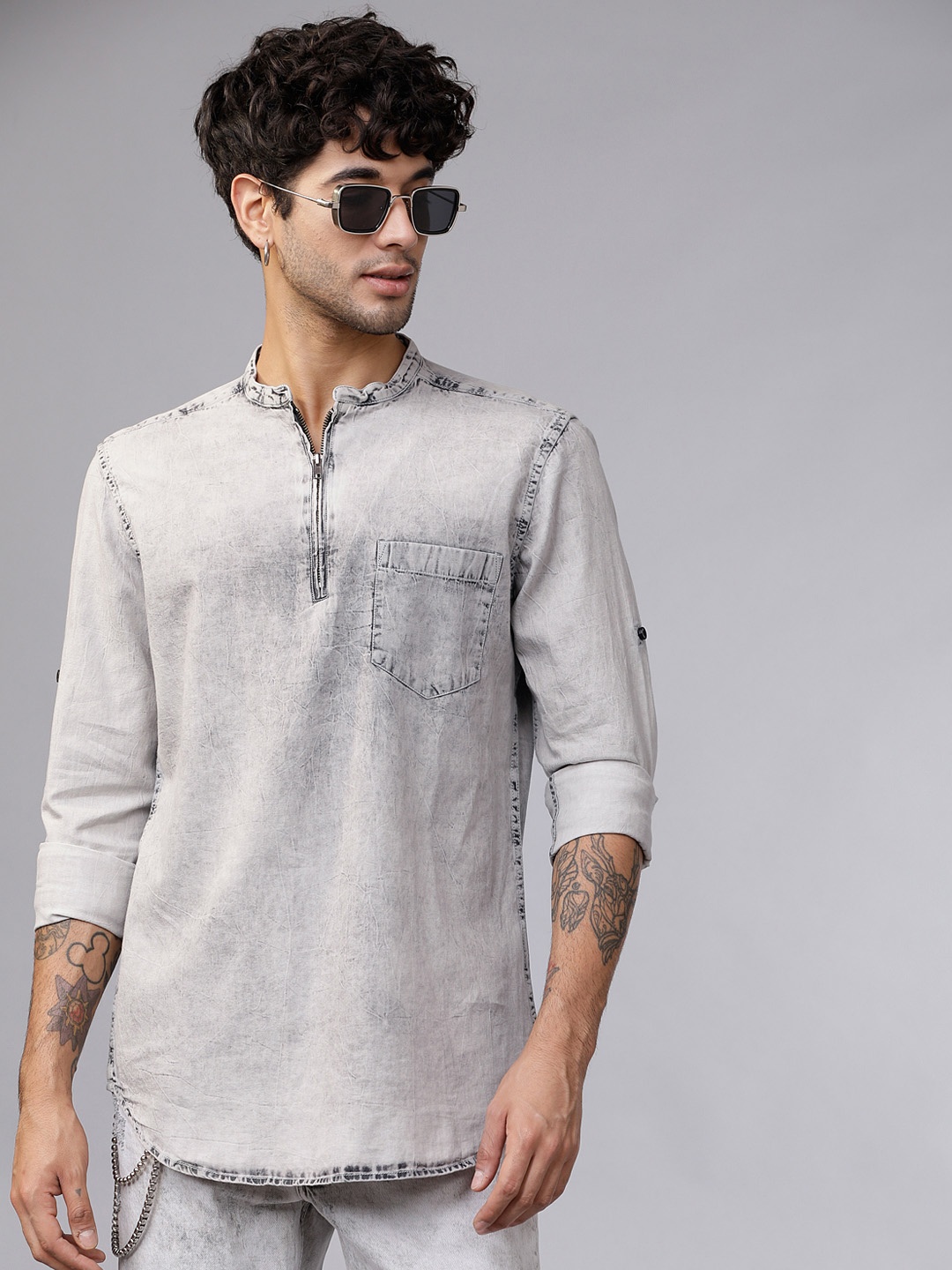 

LOCOMOTIVE Men Grey Slim Fit Faded Denim Casual Shirt