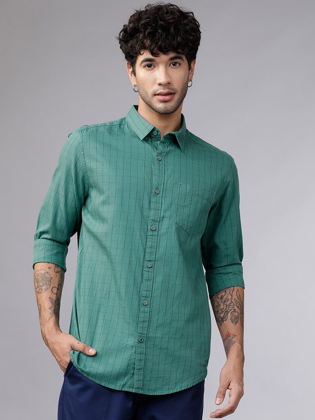 

HIGHLANDER Men Green & Navy Blue Slim Fit Checked Casual Shirt