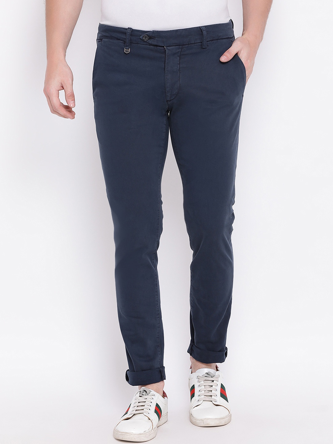 

Antony Morato Men Blue Regular Fit Solid Regular Trousers