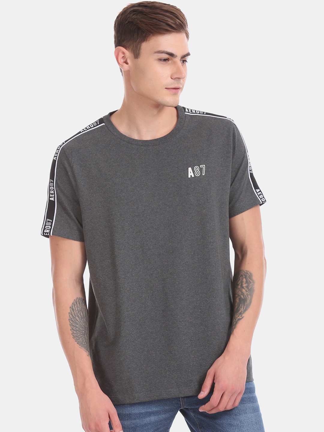 

Aeropostale Men Charcoal Grey Solid Round Neck T-shirt With Side Stripes