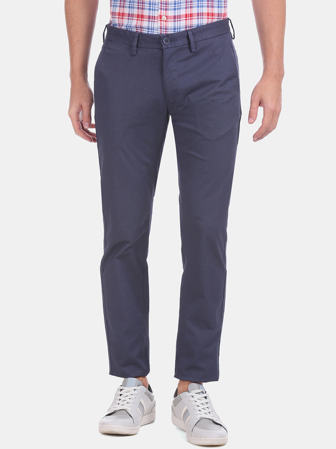 

U.S. Polo Assn. Men Blue Regular Fit Solid Trousers