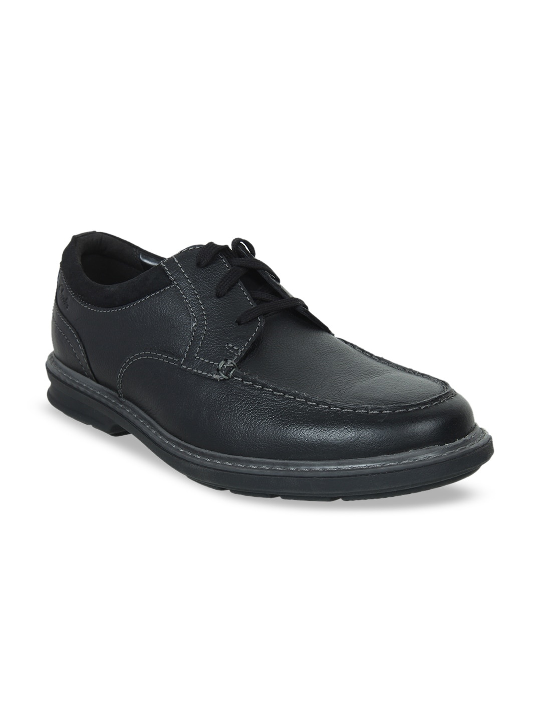 

Clarks Men Black Leather Casual Derbys