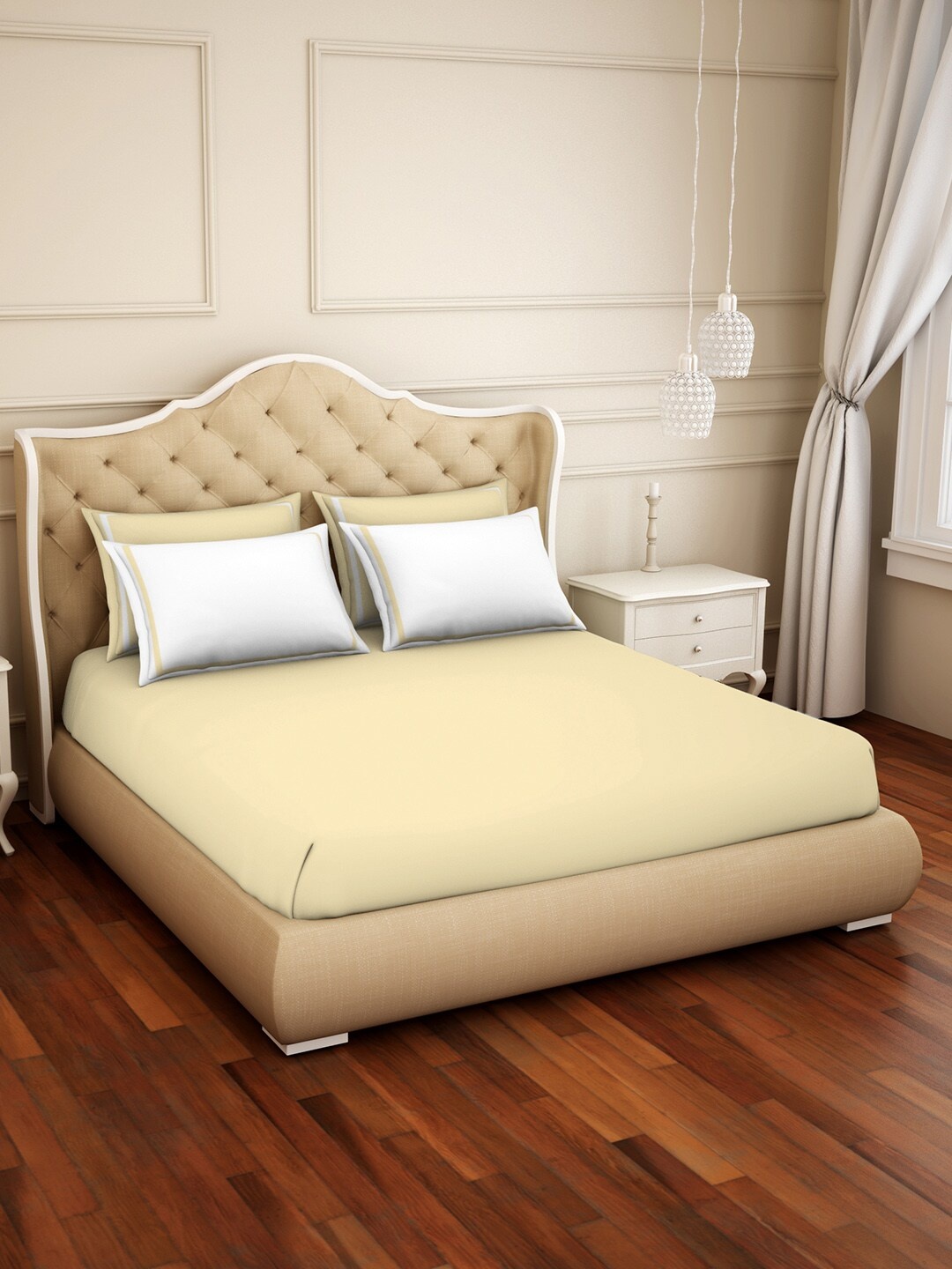 

SPACES Cream-Coloured Solid 300 TC Cotton Hygro 1 King Bedsheet with 4 Pillow Covers