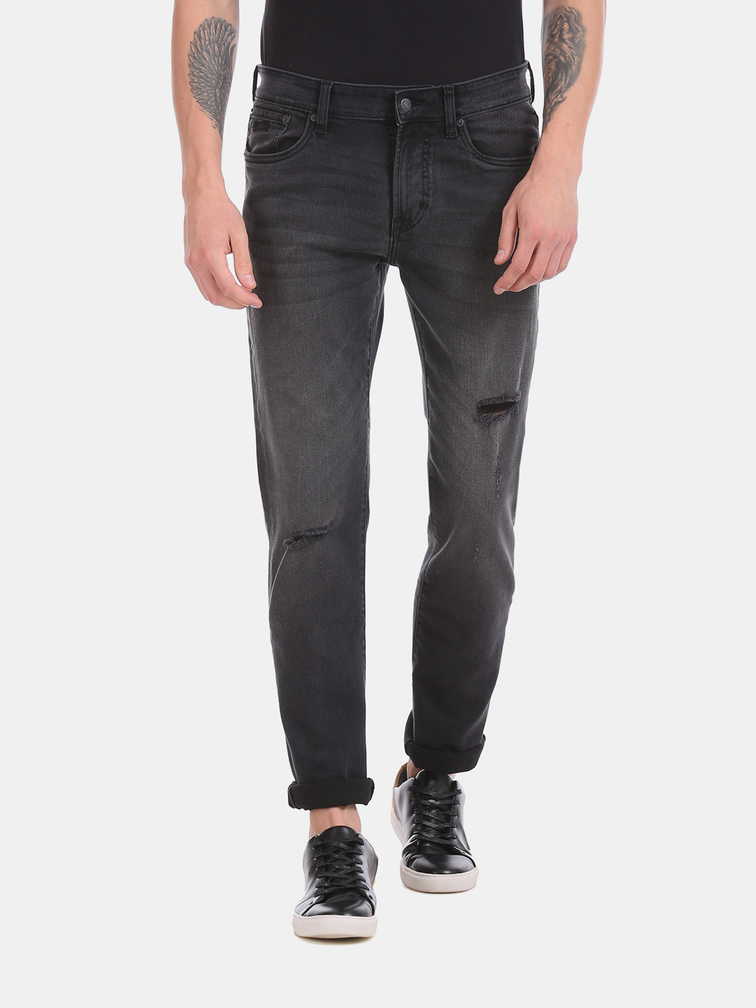 

Aeropostale Men Black Skinny Fit Mid-Rise Low Distress Stretchable Jeans