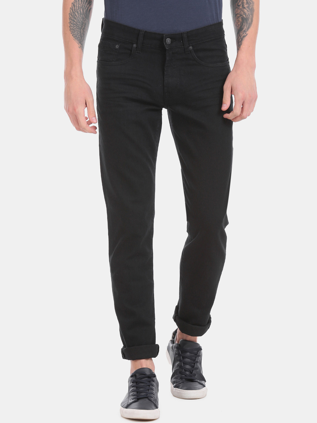 

Aeropostale Men Black Skinny Fit Mid-Rise Clean Look Stretchable Jeans