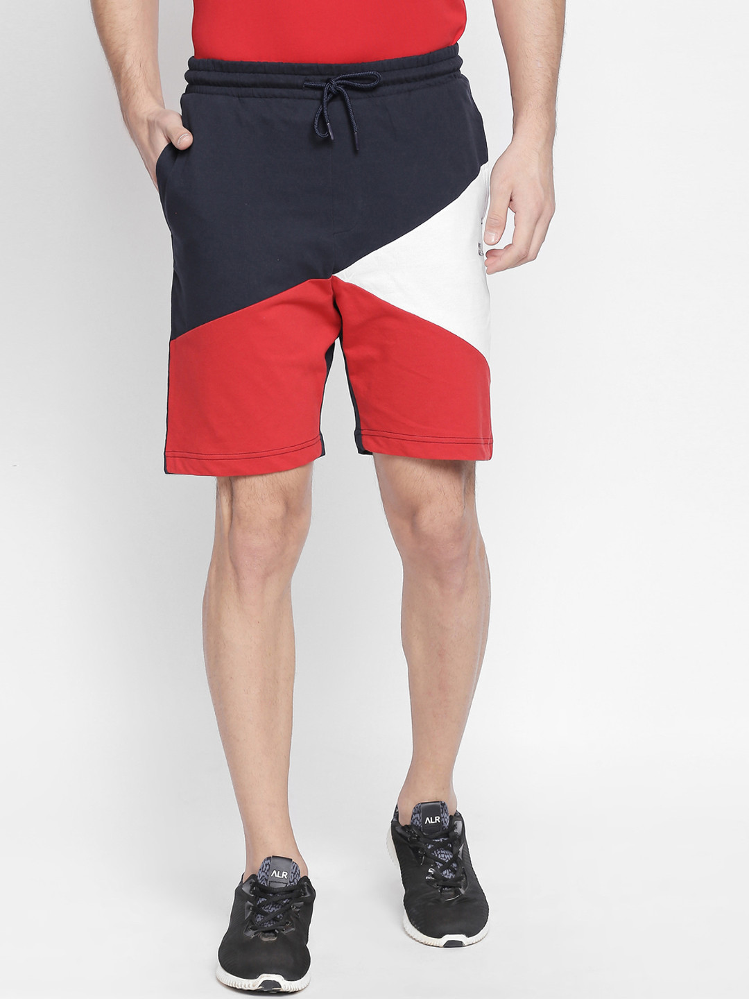 

Ajile by Pantaloons Men Red Colourblocked Slim Fit Sports Shorts