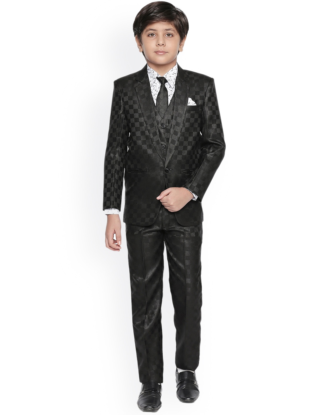 

Jeetethnics Boys Black Self Design 5 Piece Suit