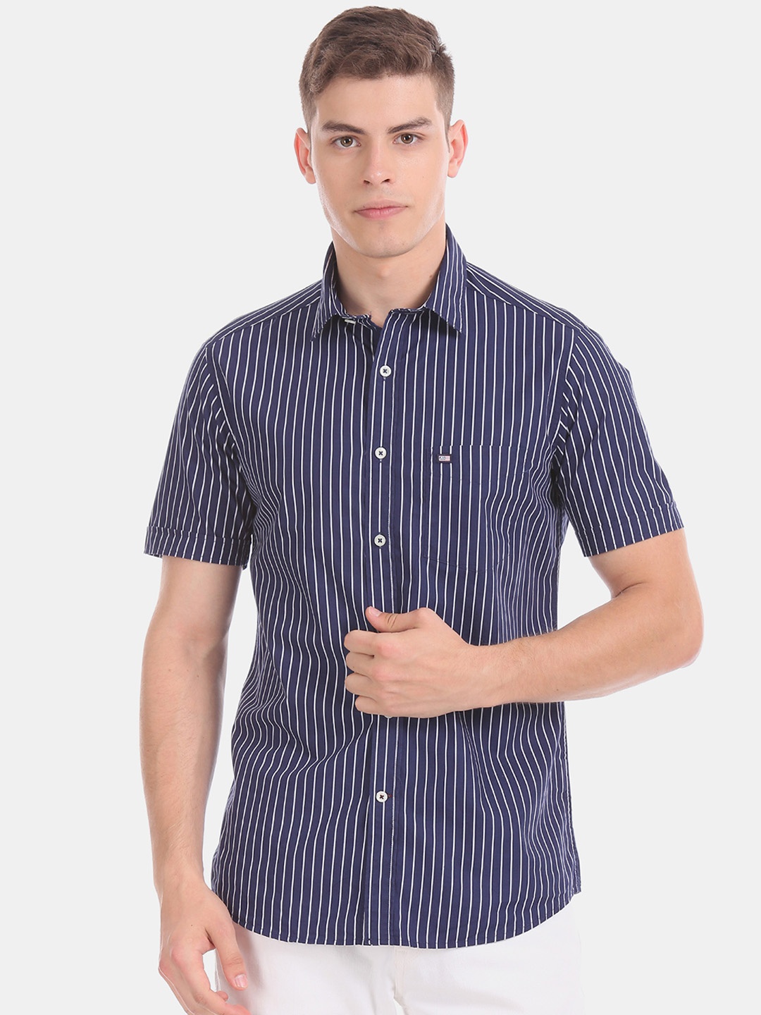 

Arrow Sport Men Navy Blue & White Slim Fit Striped Casual Shirt