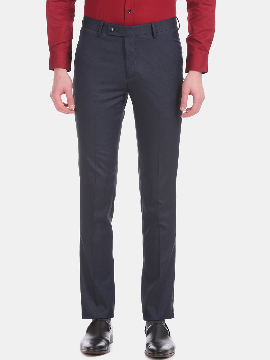 

Arrow Men Navy Blue Slim Fit Solid Formal Trousers