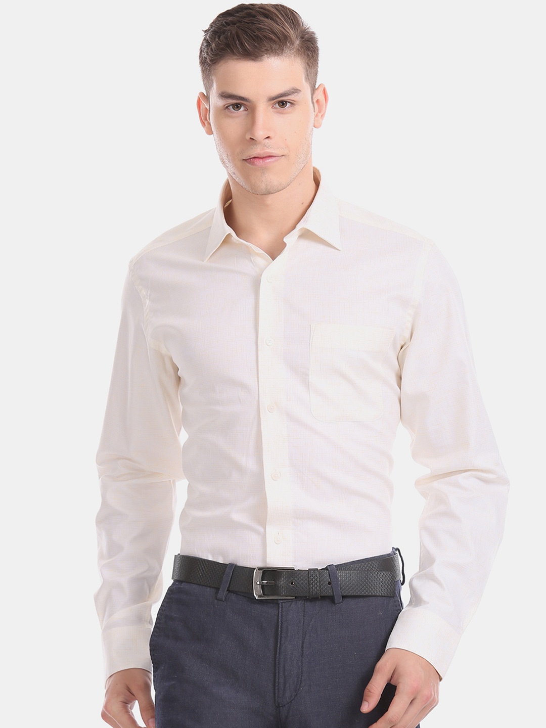 

Arrow Men Yellow & White Regular Fit Checked Formal Shirt