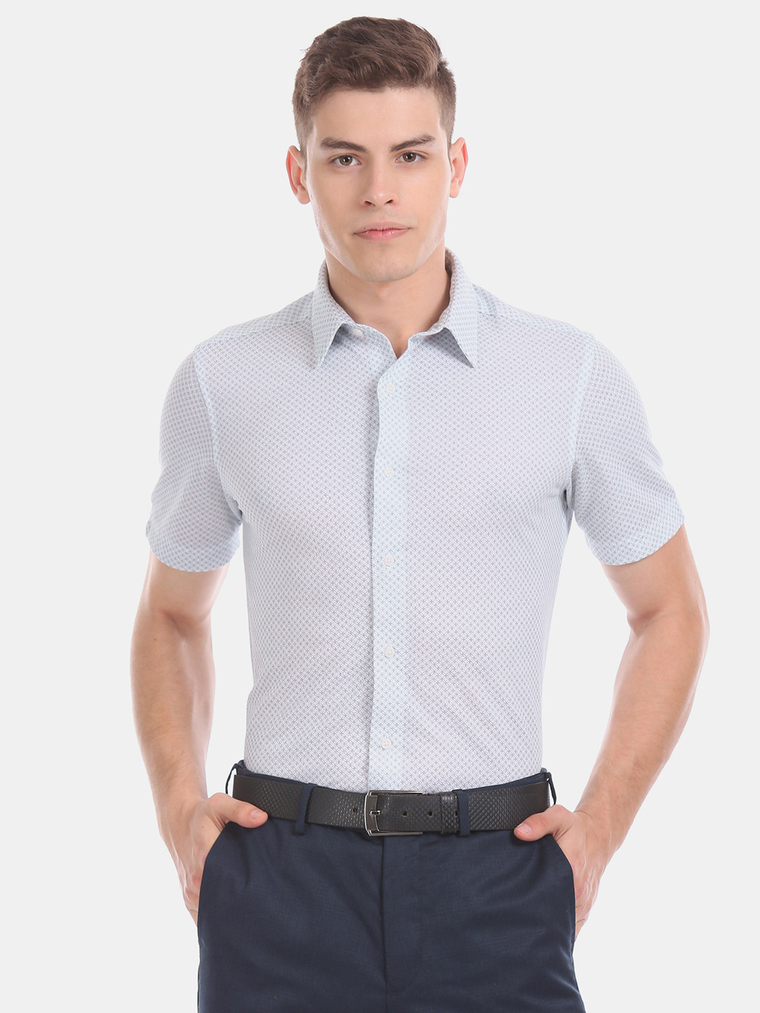 

Arrow Men White Slim Fit Printed Formal Shirt