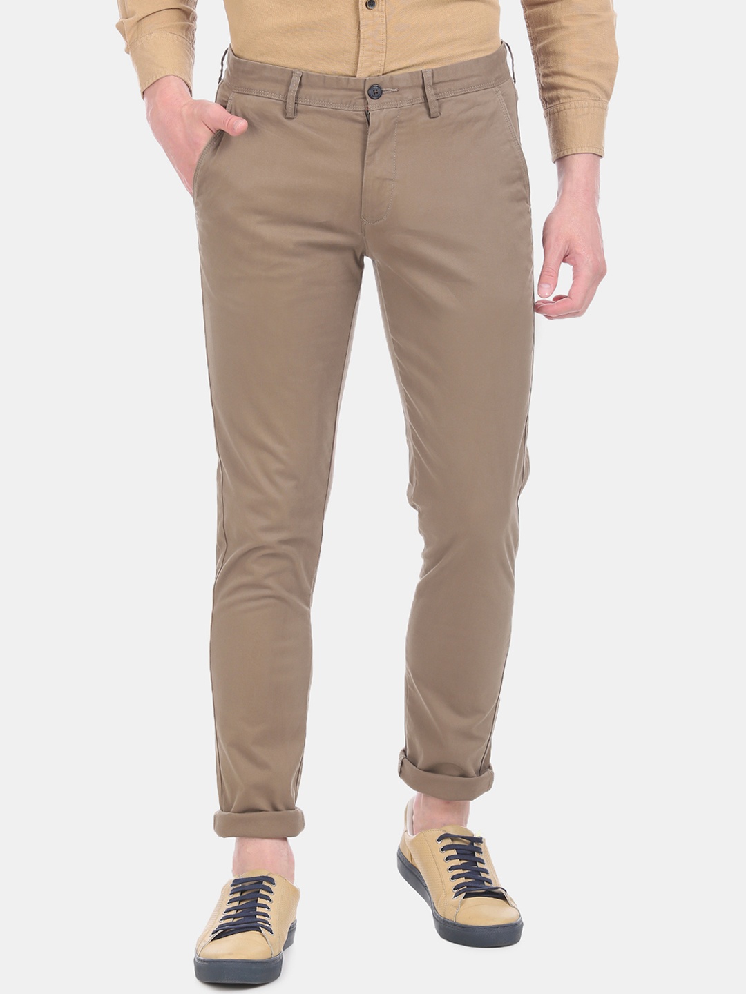

Arrow Sport Men Brown Slim Fit Solid Chinos