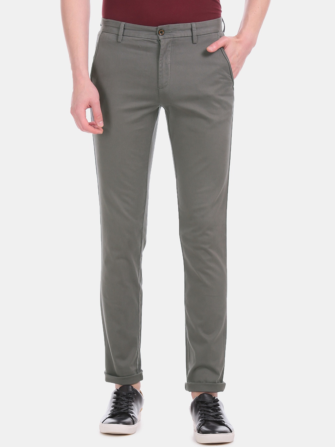 

Arrow Sport Men Grey Slim Fit Solid Regular Trousers