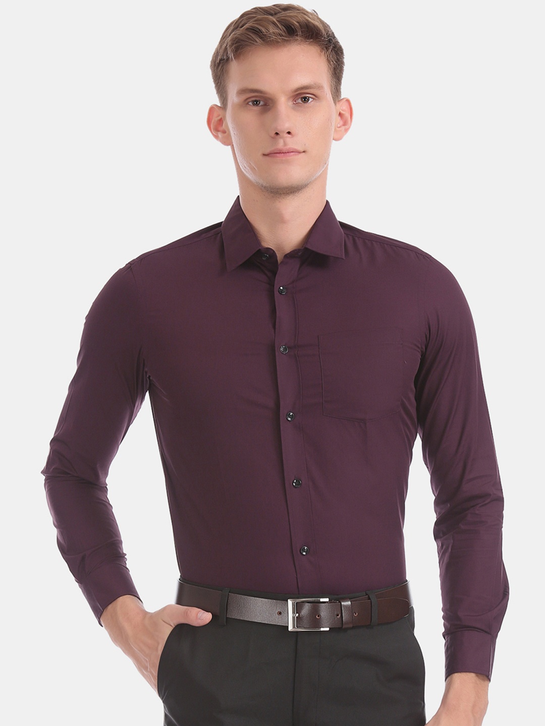 

Arrow Men Purple Slim Fit Solid Auto Press Formal Shirt