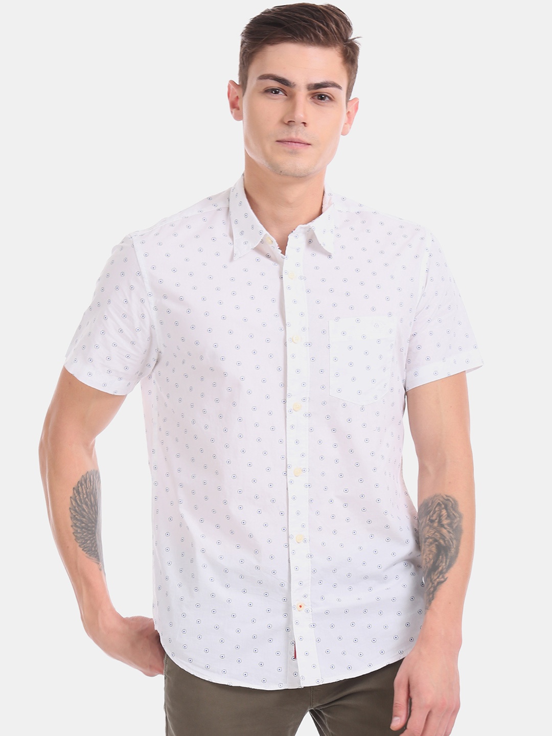 

Aeropostale Men White & Blue Regular Fit Printed Casual Shirt