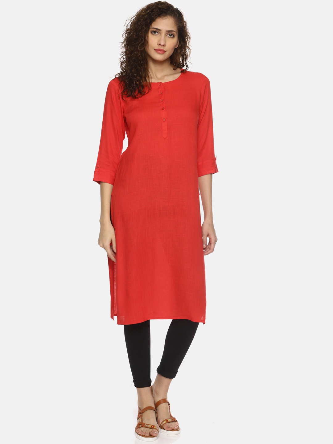 

La Bele Women Red Solid Straight Kurta