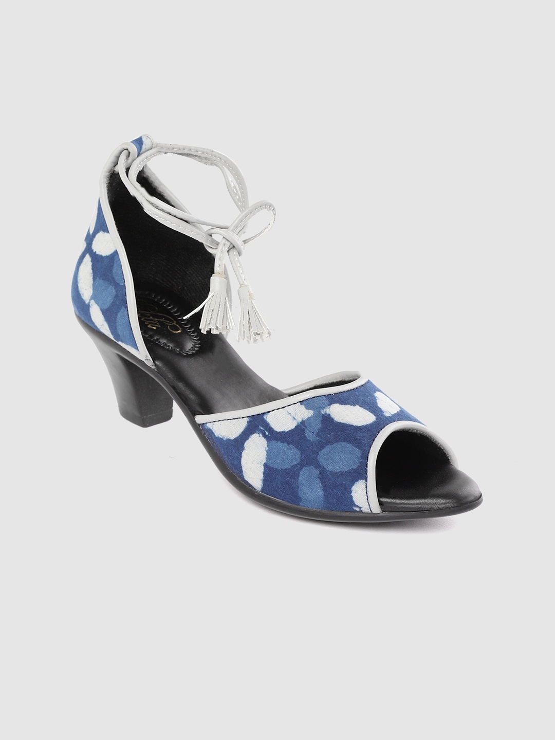 

Ekta Women Blue & White Bagru Print Handcrafted Block Heels
