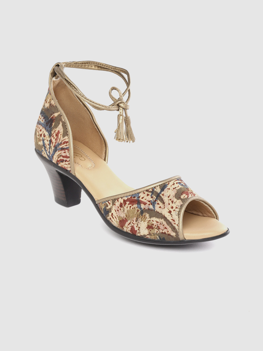 

Ekta Women Beige & Maroon Bagru Print Handcrafted Mid-Top Block Heels