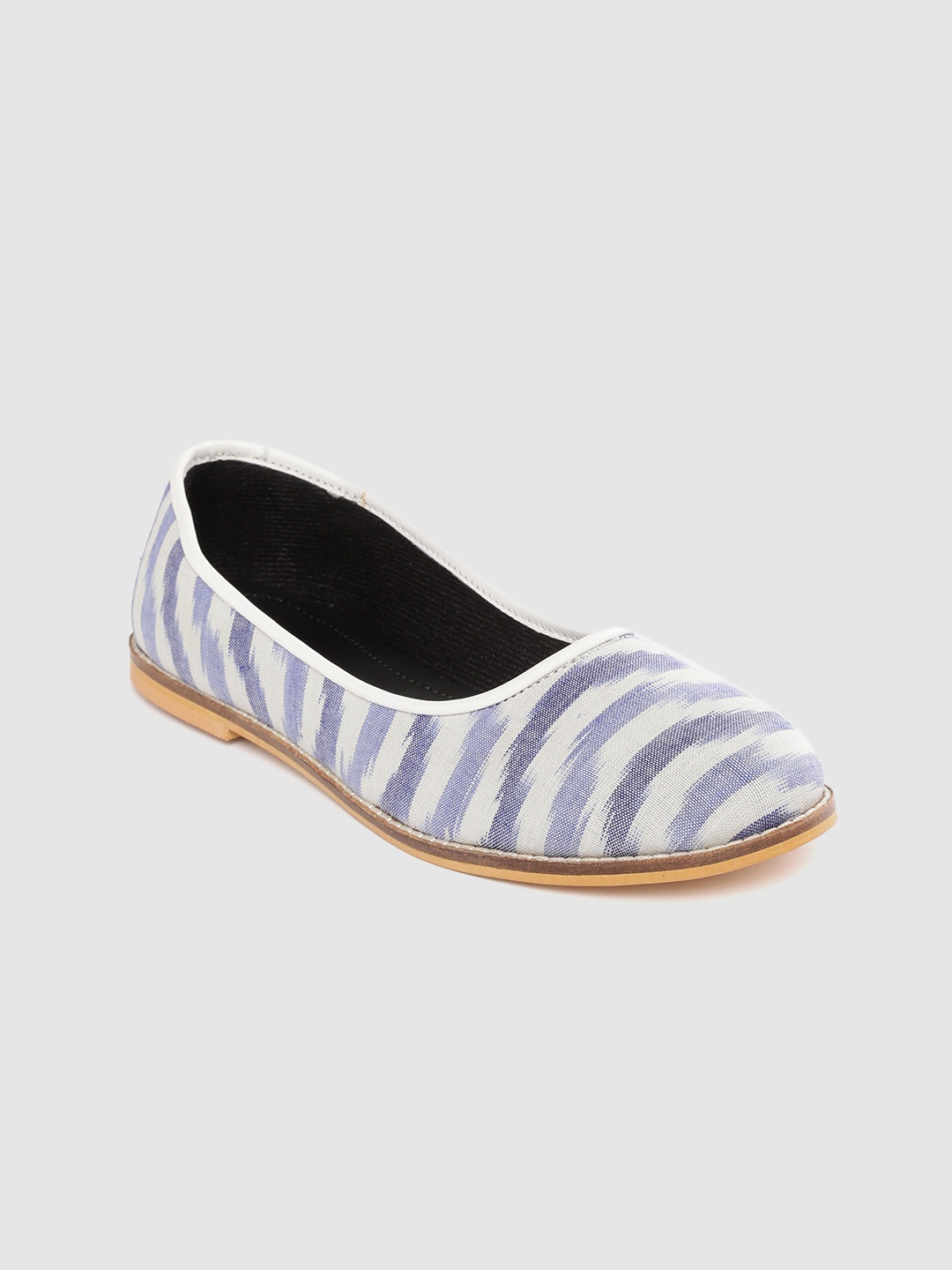 

Ekta Women White & Blue Ikat Woven Design Handcrafted Ballerinas