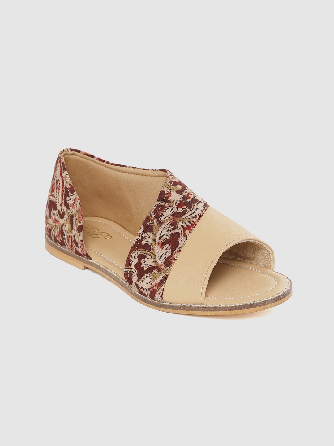 

Ekta Women Beige & Burgundy Floral Print Handcrafted Open Toe Flats