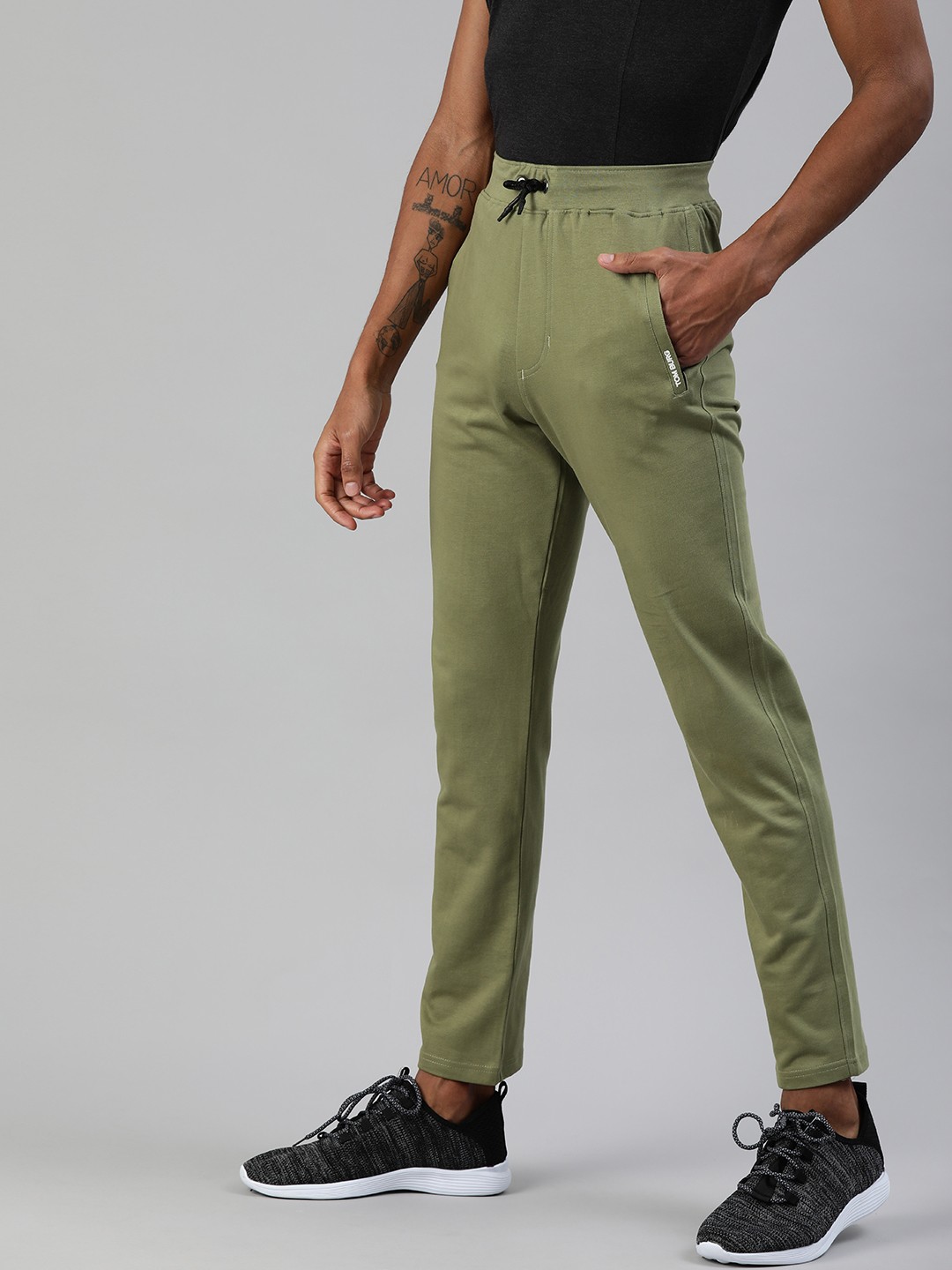 

TOM BURG Men Olive Green Solid Slim Fit Track Pants