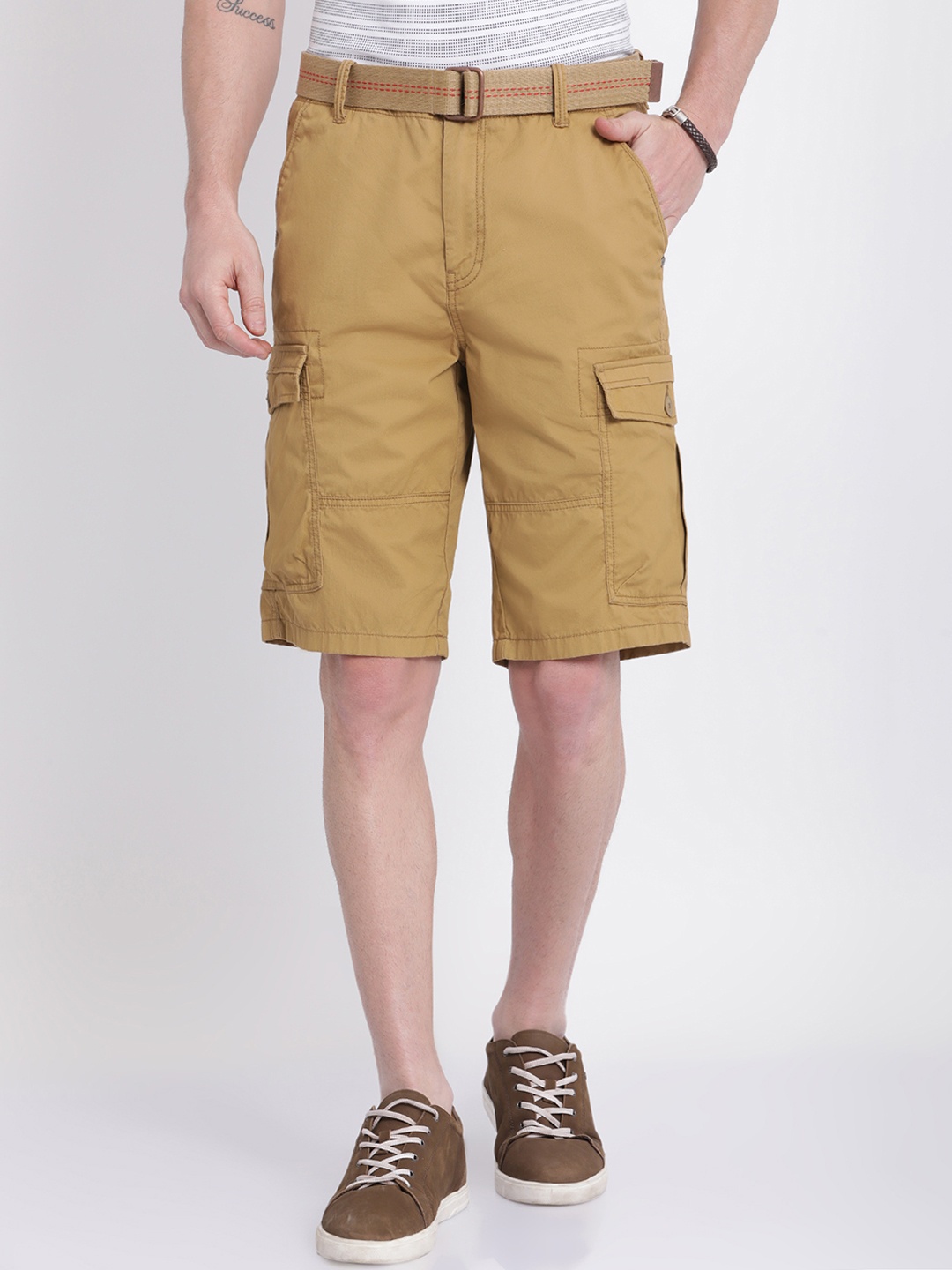 

t-base Men Camel Brown Solid Regular Fit Cargo Shorts