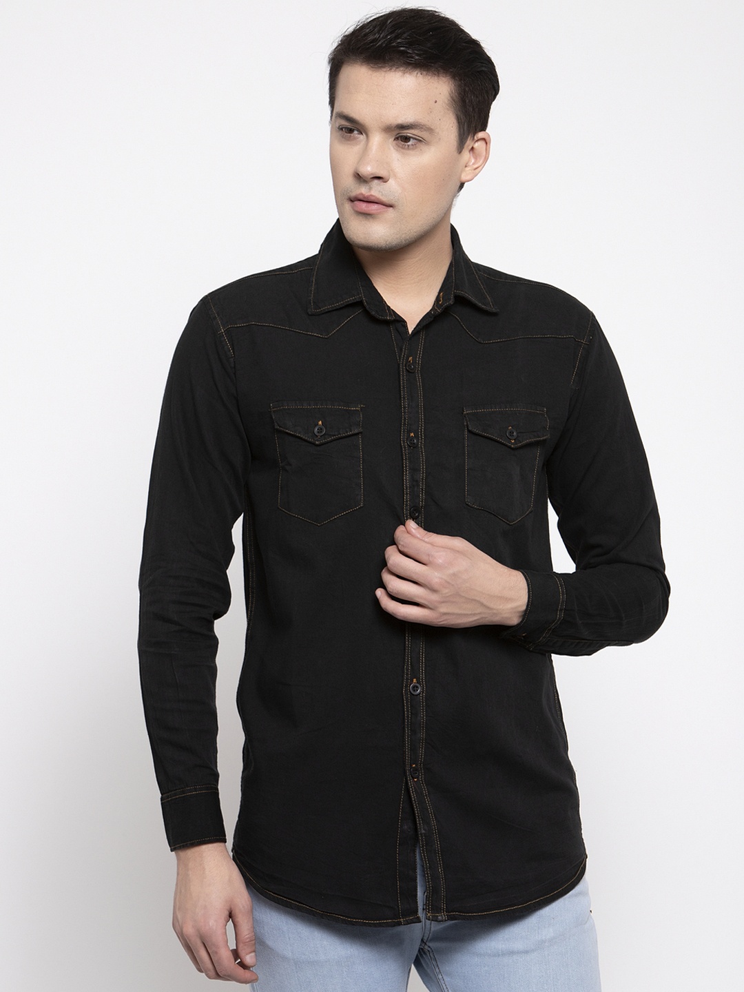 

VOXATI Men Black Solid Casual Denim Shirt