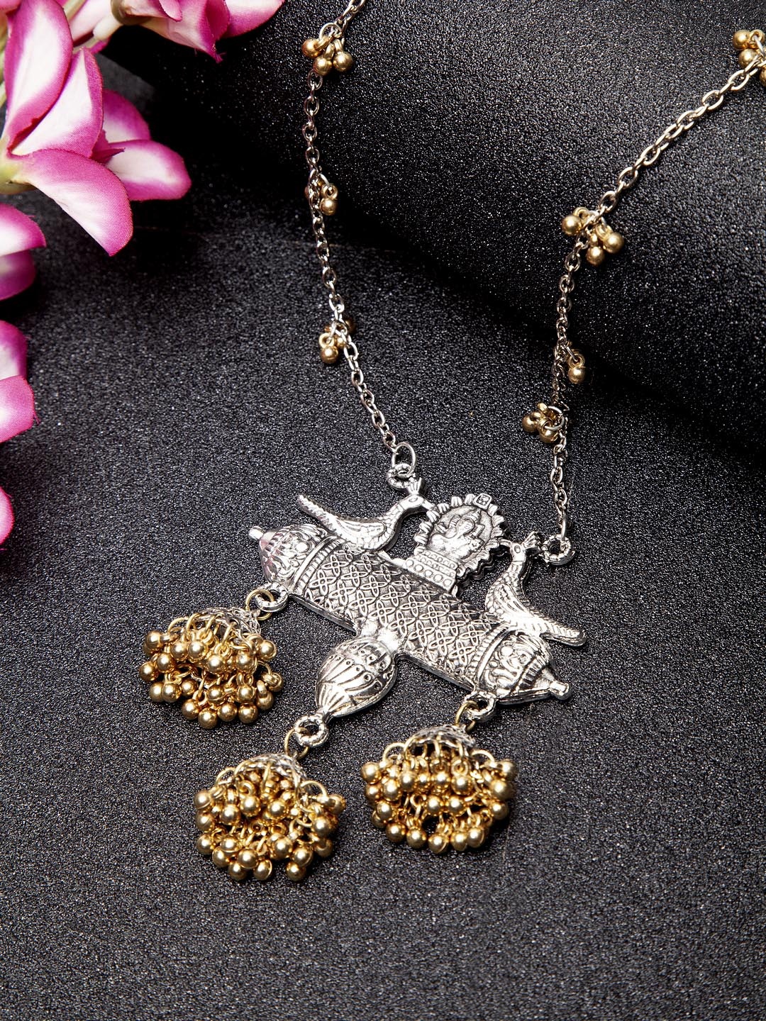 

Moedbuille Silver Handcrafted German Silver Oxidised Temple Necklace