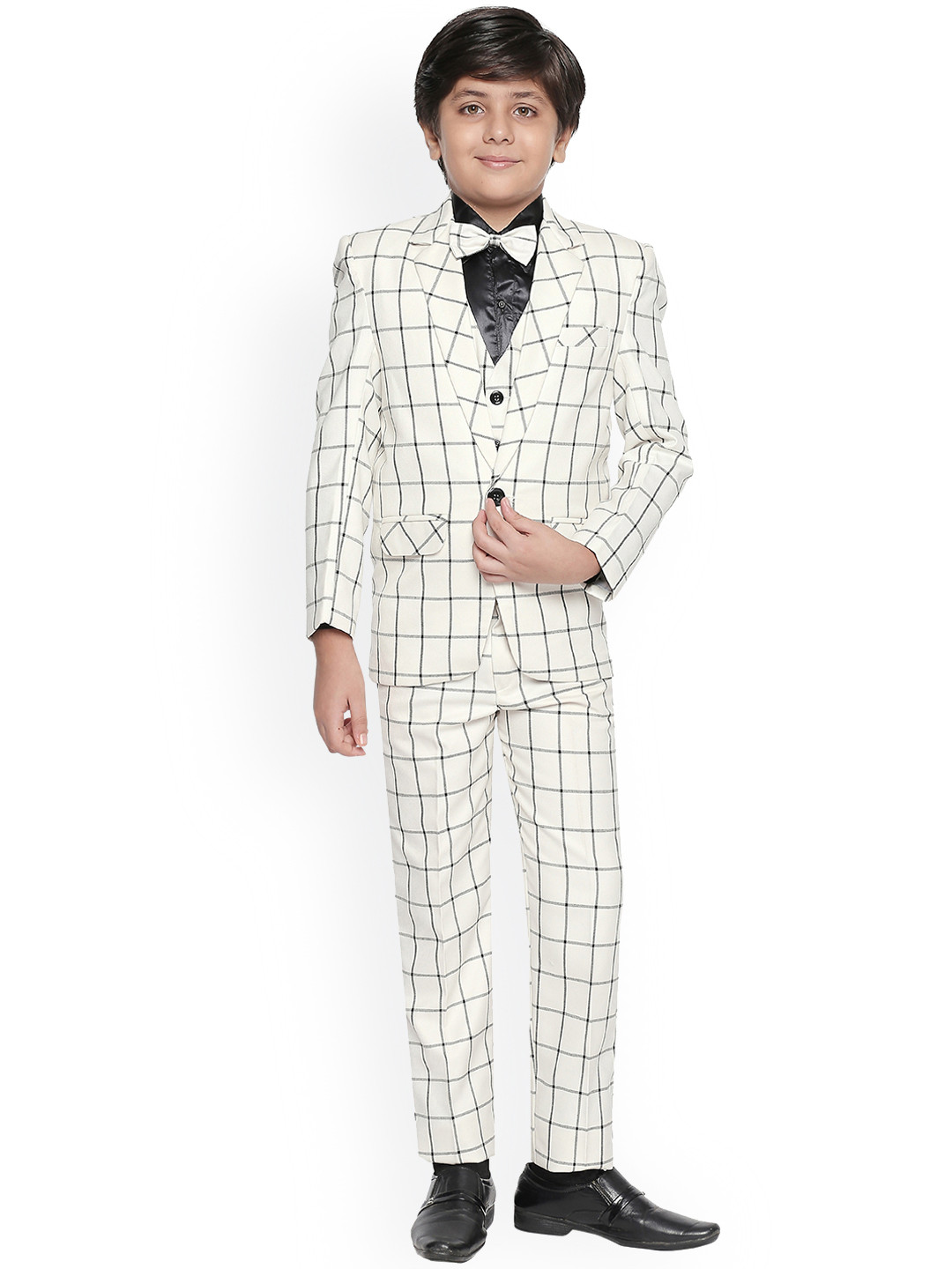 

Jeetethnics Boys Off White & Black Checked Clothing Set