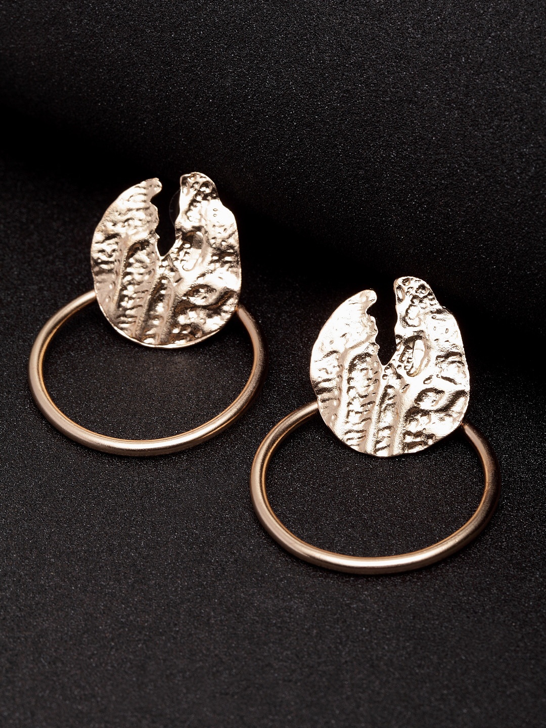 

Madame Rose Gold Circular Drop Earrings