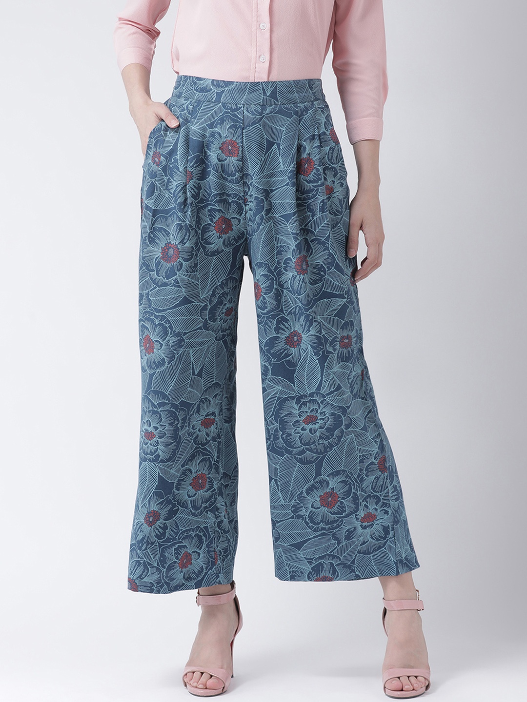 

The Vanca Women Blue & Red Regular Fit Floral Printed Culottes