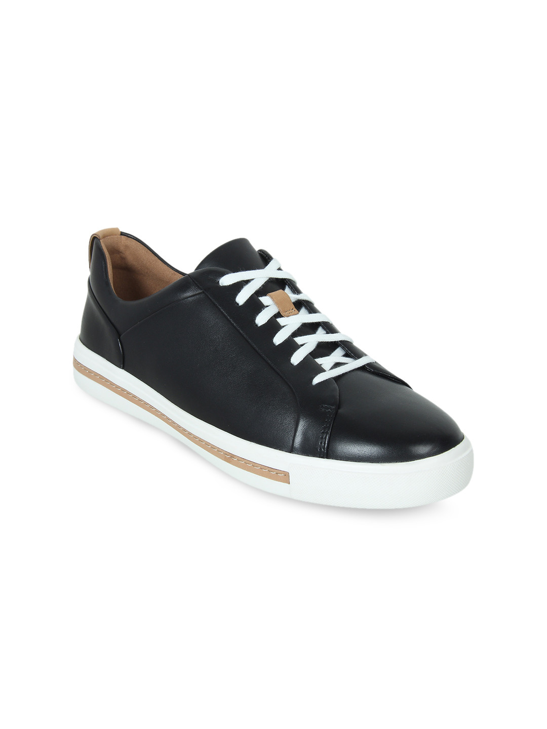 

Clarks Women Black Leather Sneakers