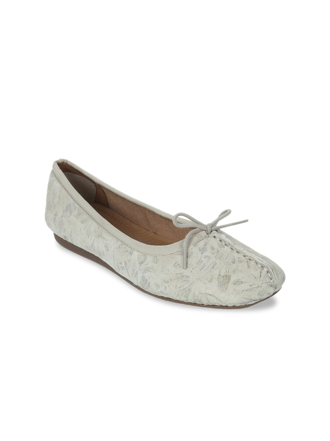 

Clarks Women Off-White Printed Leather Ballerinas