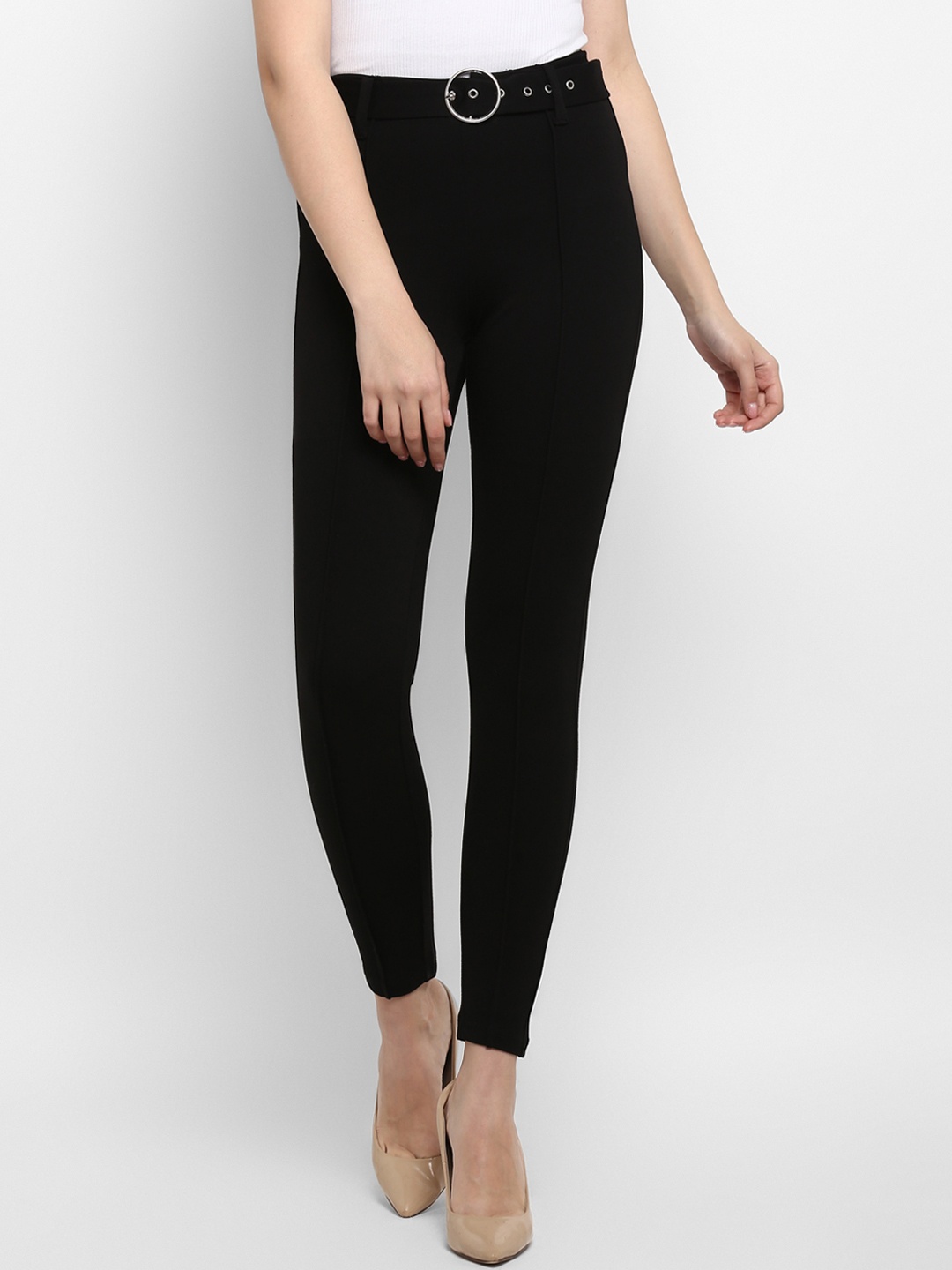 

Mode by Red Tape Women Black Solid Slim-Fit Jeggings