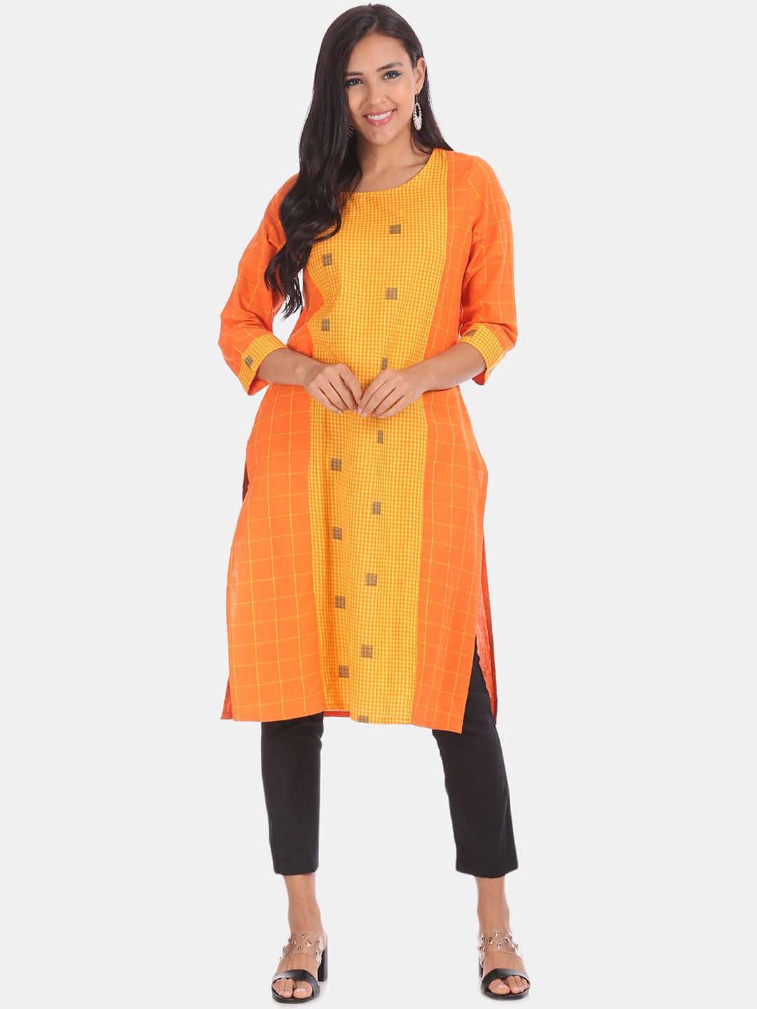

Karigari Women Orange Checked Straight Kurta