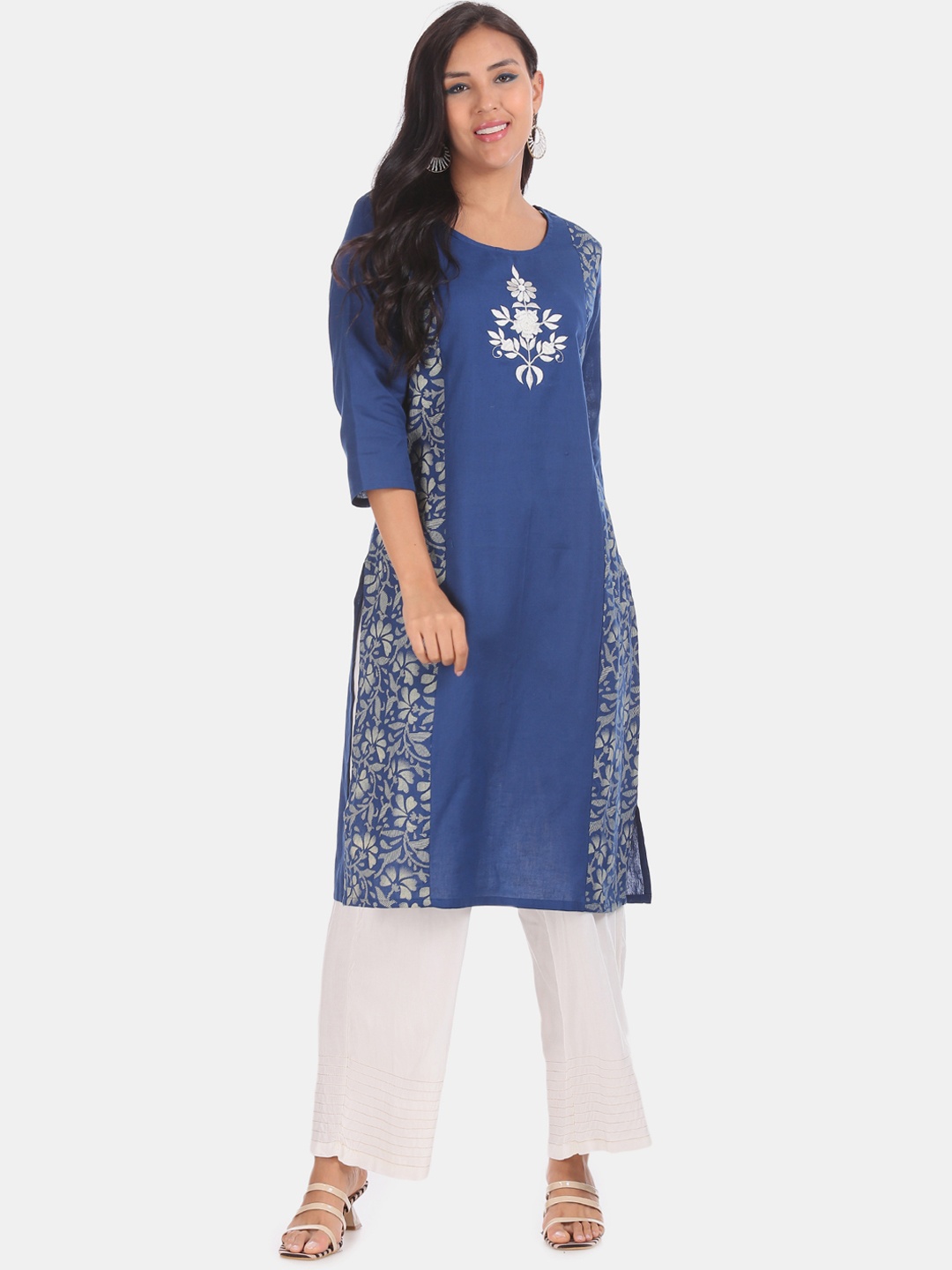 

Karigari Women Blue & White Printed Straight Kurta