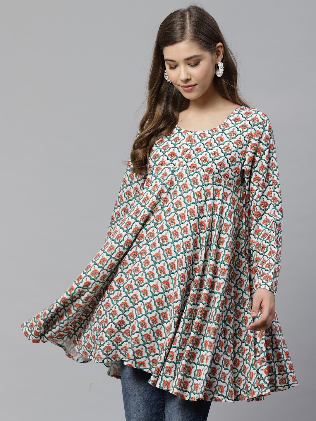 

Ahalyaa Women White & Teal Green Ethnic Printed Asymmetric Tunic