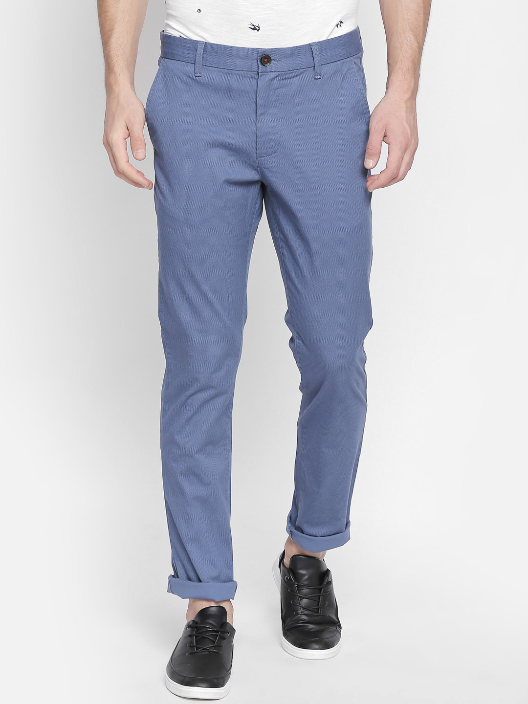 

BYFORD by Pantaloons Men Blue Slim Fit Self Design Regular Trousers