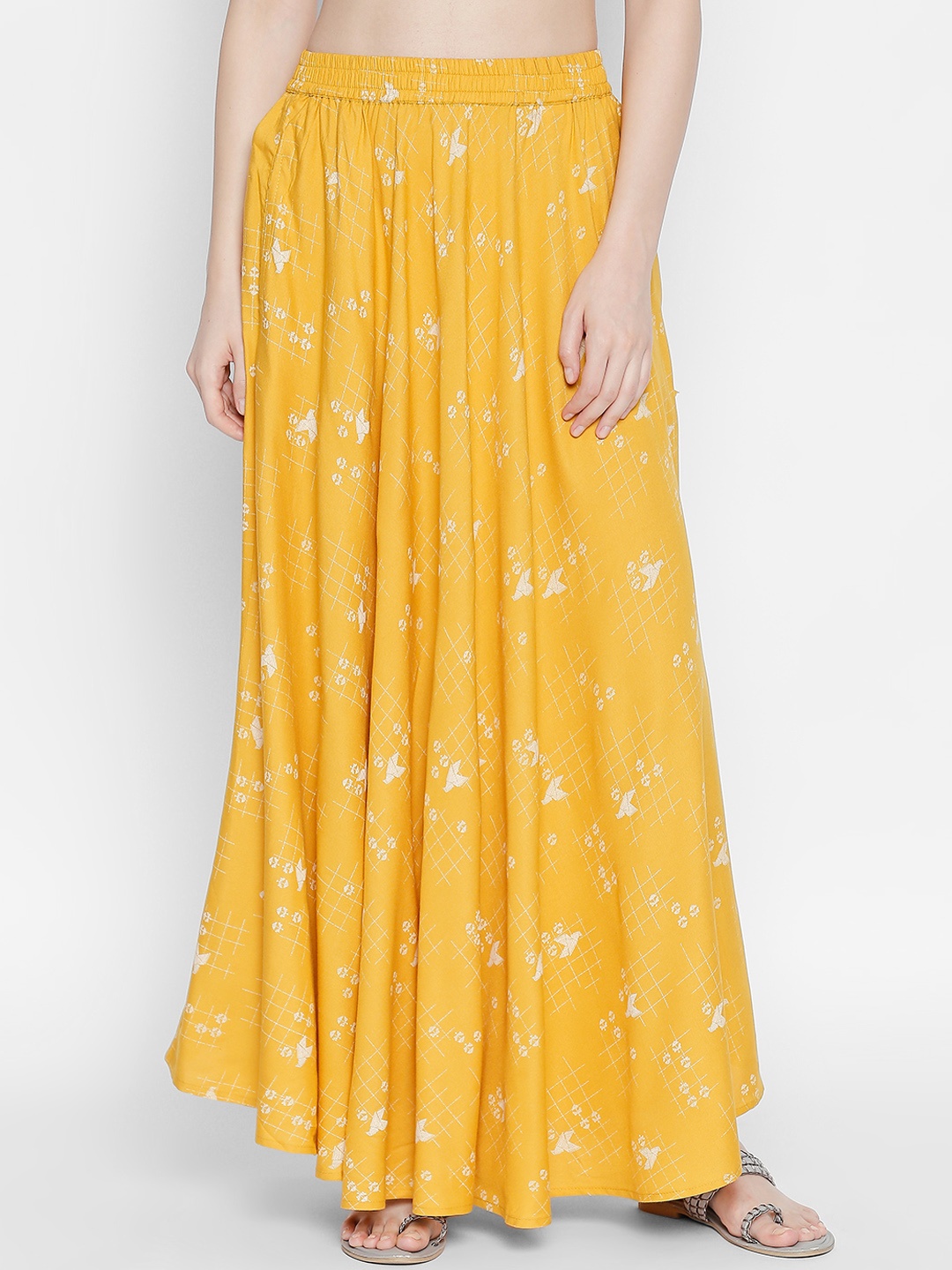 

AKKRITI BY PANTALOONS Women Yellow & Off-White Printed Flared Maxi Skirt