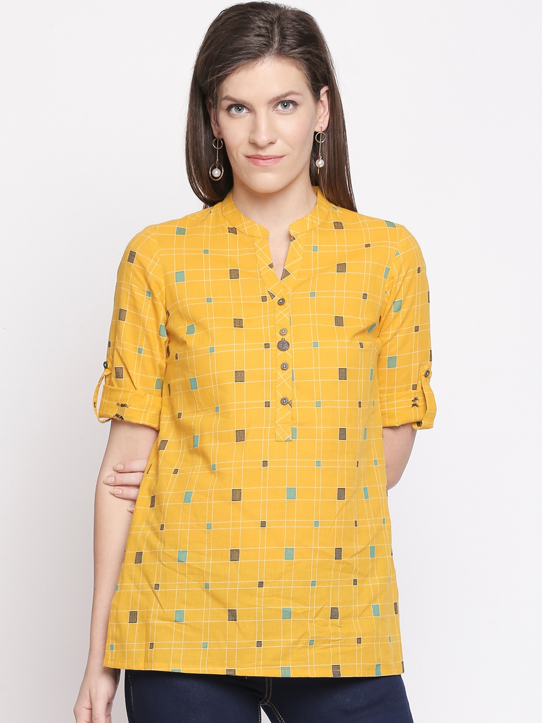 

AKKRITI BY PANTALOONS Women Mustard Yellow & White Checked Tunic